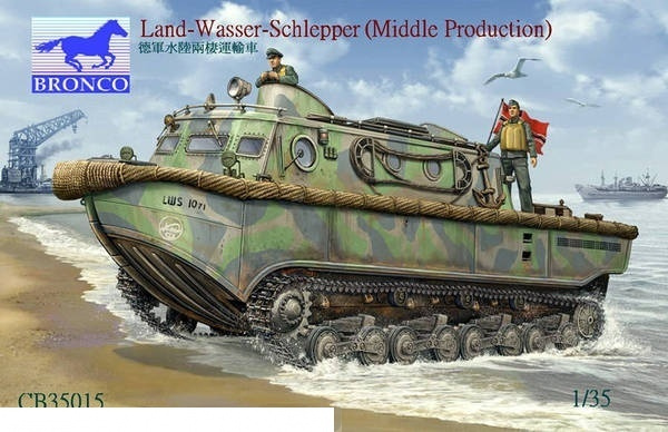 Сборная модель Bronco Models CB35015 Land Wasser Schlepper (Middle Production) Масштаб 1/35  #1