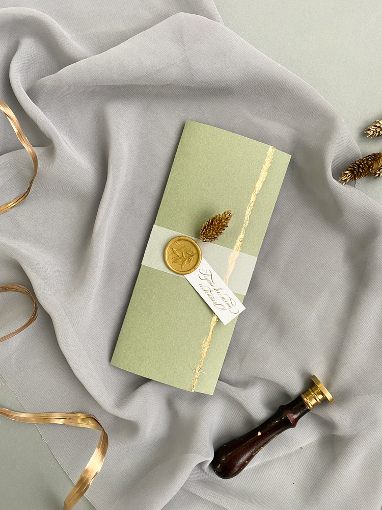 Конверт для денег ручной работы с поталью "Оливия" оливковый с золотом  #1