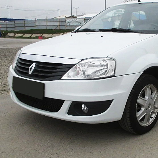 Бампер передний в цвет для Рено Логан 1 Renault Logan 1 фаза 2 (2009-2015) в сборе 369 - Белый лед, с #1