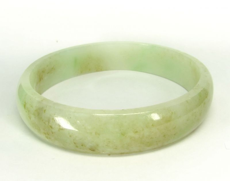 Камень натуральный самоцвет Нефрит кольцо 6 мм 19 размер талисман, оберег, амулет  #1