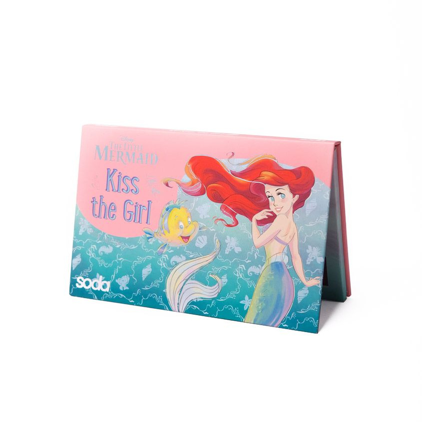 SODA Палетка теней KISS THE GIRL EYESHADOW PALETTE #exploretheocean #1