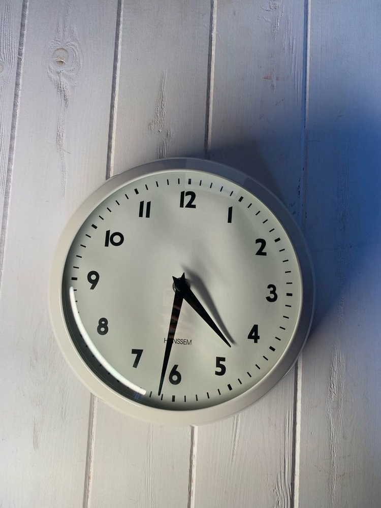 Строй-К Настенные часы "Hanssem", 21 см х 21 см #1