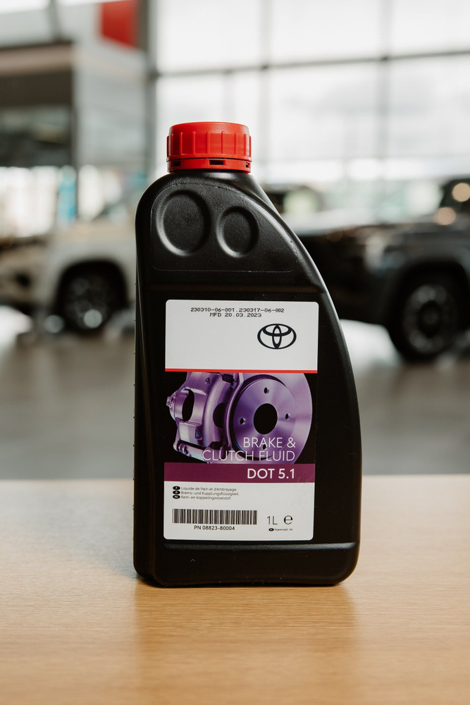 Тормозная жидкость DOT 5.1 1Л Toyota/Lexus #1