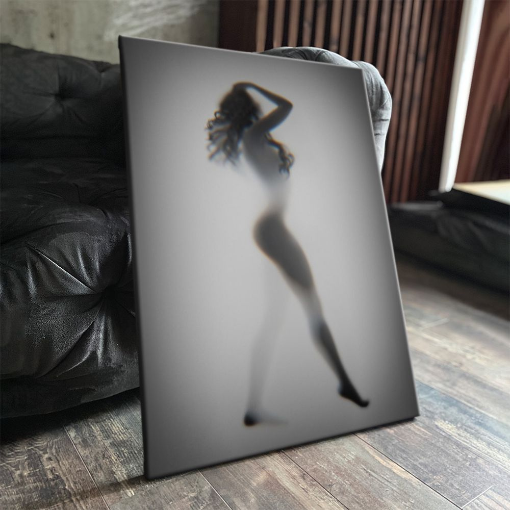 Картина на холсте (Силуэт девушка чёрно-белое обнаженная фигура кудрявая) 40x60 см. Интерьерная на стену. #1