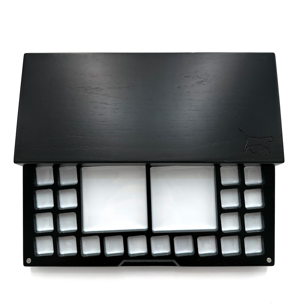 Деревянная черная палитра на 22 ячейки для акварели или гуаши Art Modernista, дуб/ясень  #1