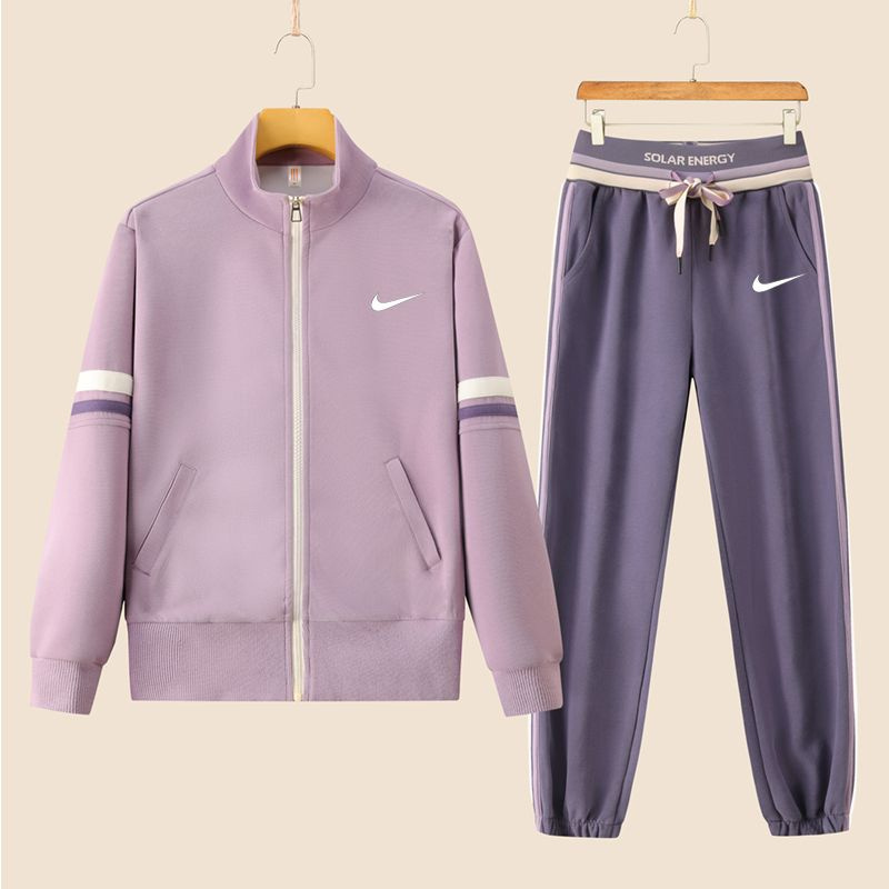 Костюм спортивный Nike #1