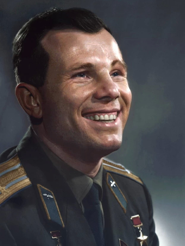 плакат, постер Gagarin Yuri, Юрий Гагарин на холсте, размер 42х60см  #1