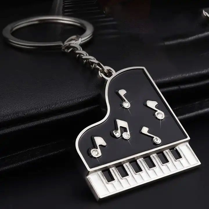 Брелок металлический "Пианино" для ключей #1