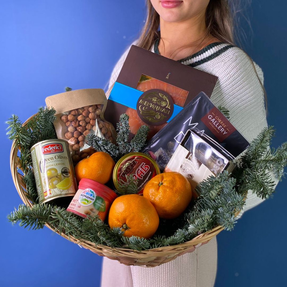 Подарочная продуктовая корзина \"Гурману\" для дня рождения, комплимент ...