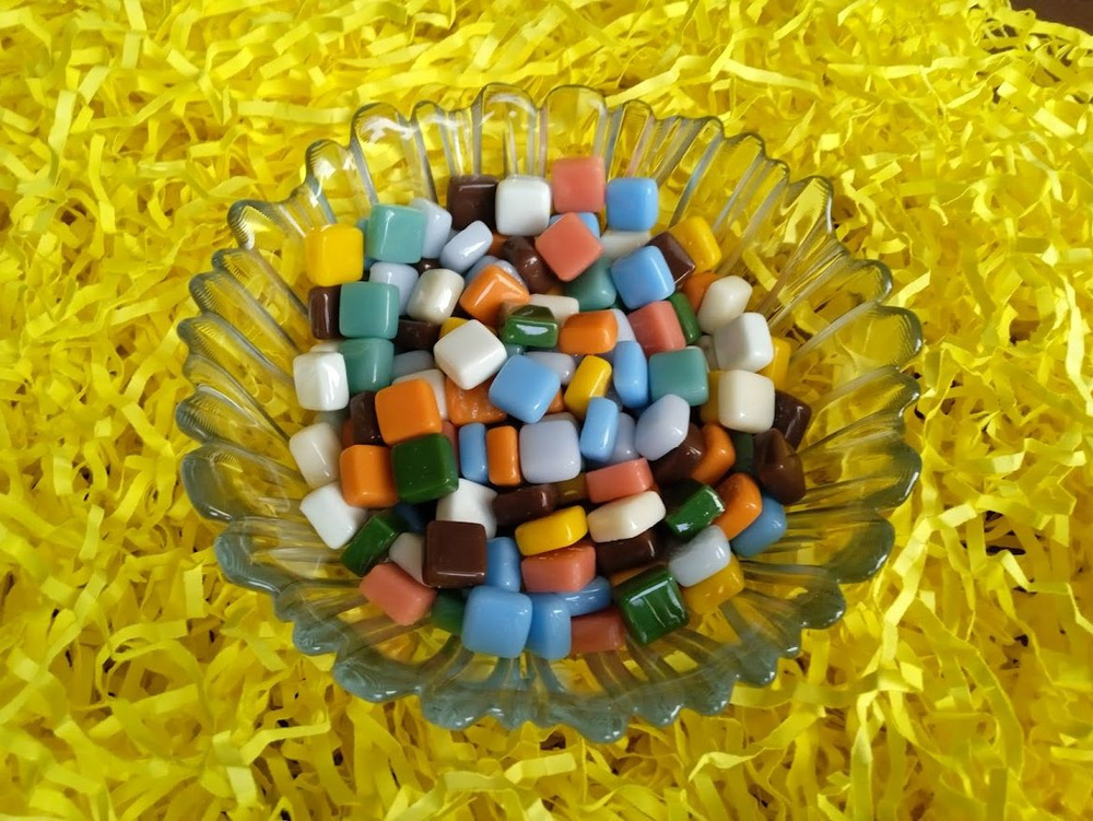 Смальта для мозаики. Радужный Микс 2, 10 цветов (250шт., 500г). Стеклянные квадратики для творчества #1