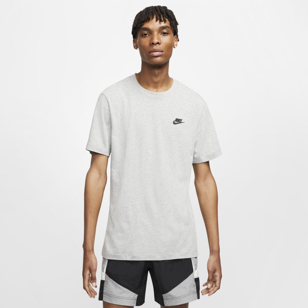 Футболка Nike Sportswear Club Tee #1