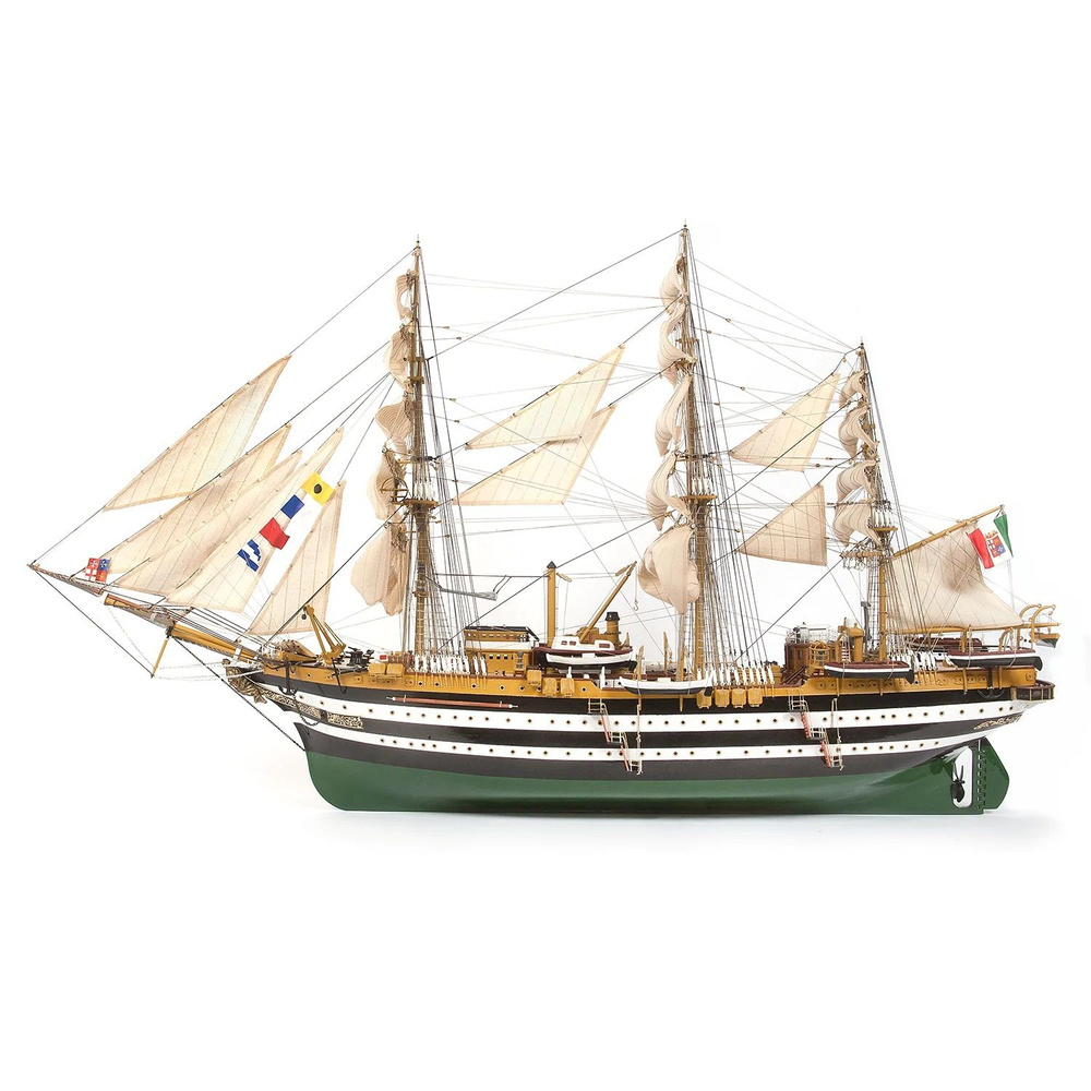 Линейный пароход-парусник Amerigo Vespucci с парусами, Италия 1930 год, 980х560х304 мм, М.1:100, сборная #1