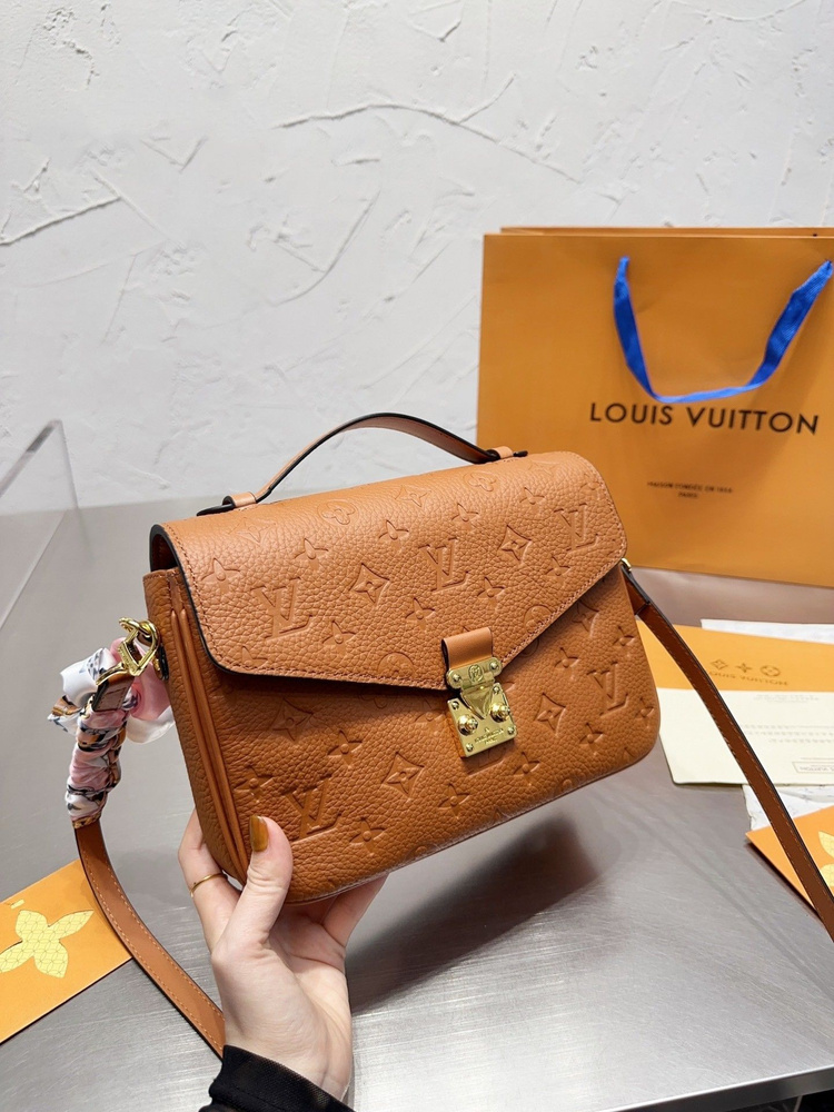 Louis Vuitton Сумка на плечо #1