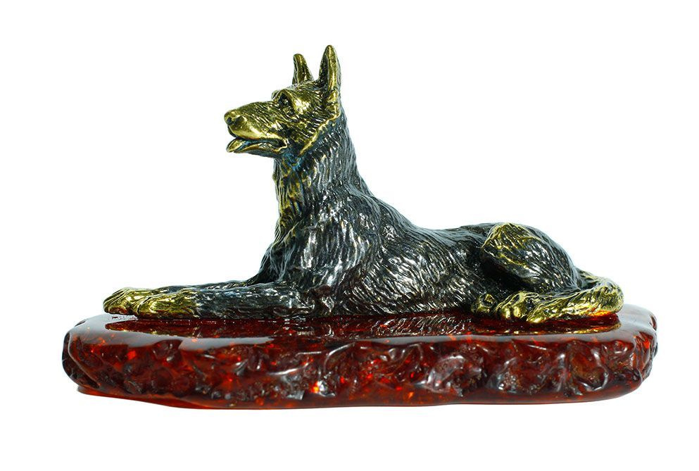 Сувенир собака Овчарка из латуни и прессованного янтаря.  #1