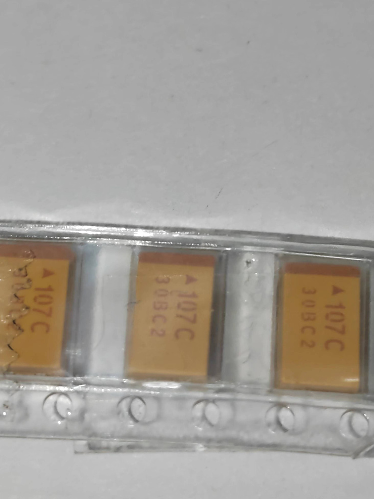 500 шт.Пластина конденсатора TAJD107K016RNJ Tan 7343 100 мкФ10% 16 В ...