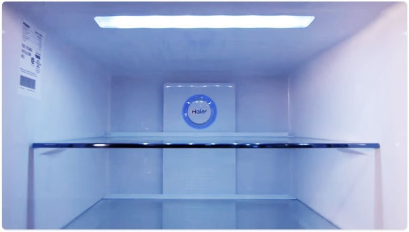 Холодильник двухкамерный Haier CEF537AWD, объем 368 л, No Frost, энергопотребление 380 кВтч/год, цвет белый