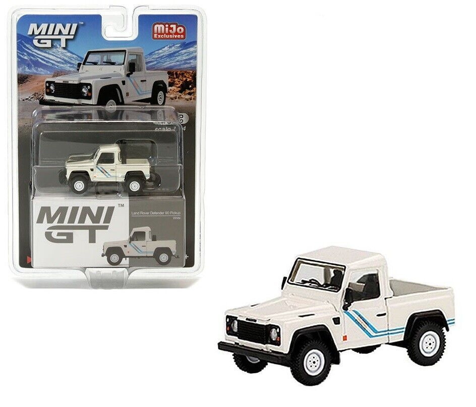 Модель коллекционная Mini GT 1:64 Land Rover Defender 90 Pickup White #1