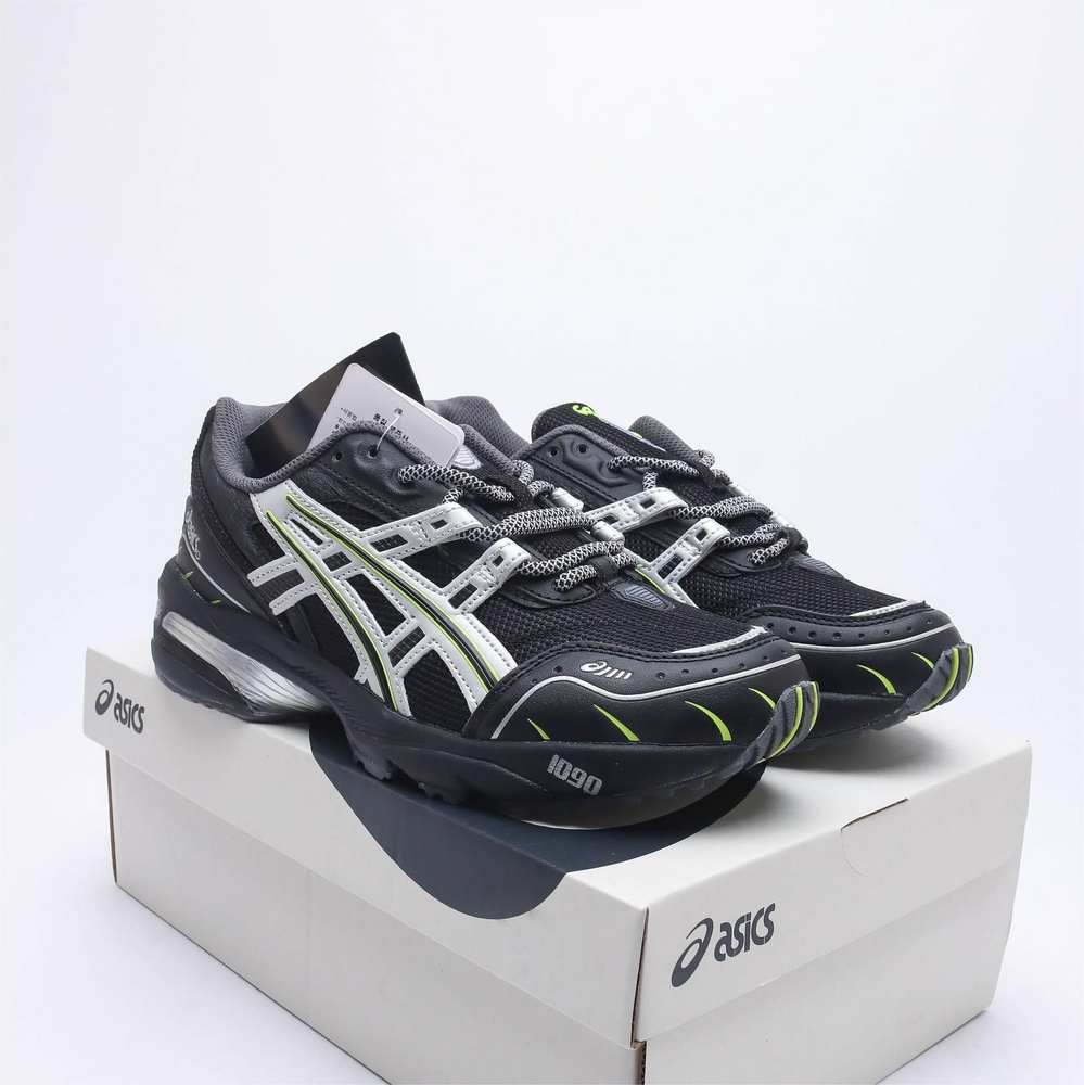 Кроссовки ASICS #1