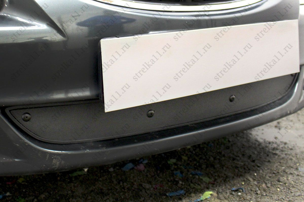Защита радиатора / Дополнительный Зимний пакет к съемной сетке Hyundai Accent (1999-2012) / зимняя защита #1