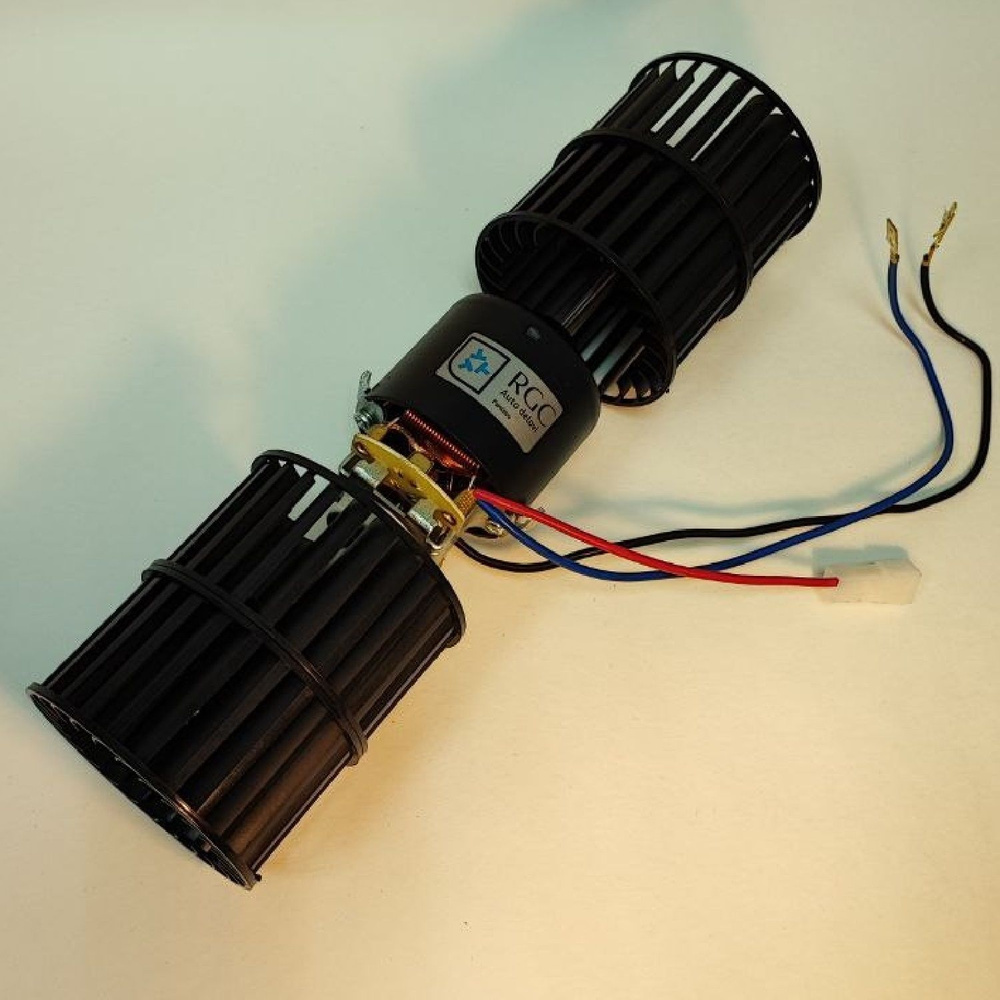 Мотор вентиляции отопителя ОС-7 (24В 90Вт) две крыльчатки - арт. 681. ...