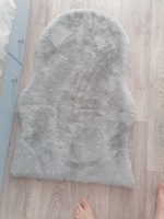 Коврик-шкура серый из искусственного меха 60х90 см / Декоративный пушистый коврик из шкуры В стиле IKEA / В гостиную В спальню как в Икея #44, Ирина Н.