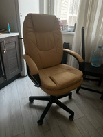 Кресло компьютерное для руководителя Бюрократ CH 668, эко-кожа, бежевый. Офисное кресло с механизмом качания #75, Юлия Н.
