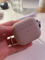 Ультратонкий силиконовый чехол для наушников Apple AirPods 3 / кейс для наушников Эпл Аирподс 3 / светло-розовый с карабином #21, Марина Г.