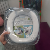 ROXY-KIDS Горшок детский складной дорожный 2 в 1 HandyPotty с накладкой на унитаз для детей и 3 сменными пакетами / Маленький переносной горшок для путешествий, цвет серый #34, Александра К.