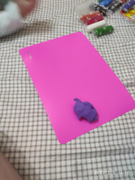 Доска / коврик для лепки Silwerhof Neon, А4, прямоугольная, пластик, розовая, толщина 1000 мкм #62, Юлия Д.