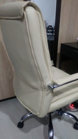 Компьютерное, офисное, удобное кресло (стул) для руководителя с подлокотниками Brabix "Space EX-508", экокожа, хром, бежевое #10, Никита Р.