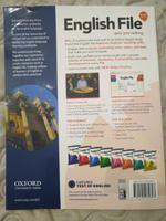 English File 4 Edition Upper Intermediate: Student's Book with DVD | Латам-Кениг Кристина, Chomacki Kate #1, Соня К.