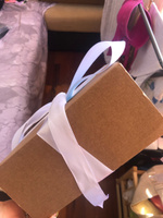 Крафтовая подарочная коробка, праздничная картонная упаковка с наполнителем и атласными лентами, самосборная #24, Фаина А.