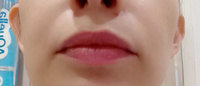 OMGA Бальзам для губ увлажняющий с оттенком блеск для губ #108, Виктория Р.