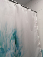 Штора для ванной, занавеска в ванную комнату тканевая "Нежность астр" JoyArty #10, Татьяна Х.