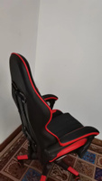 Черное/красное игровое кресло HELE, экокожа, с подголовником, металлический железный каркас, с подставкой для ног, регулируемые подлокотники, регулируемая спинка #2, Юлия М.