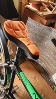 Чехол на седло велосипеда / Чехол на велосипедное седло, оранжевый #46, Евгений И.