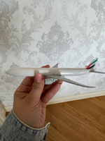 Модель самолета Boeing 777 Emirates 19 см (с шасси) #1, Вазген Г.