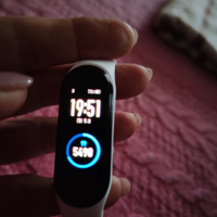 Силиконовый ремешок для фитнес браслета Xiaomi Mi Band 3 и Mi Band 4 / Спортивный браслет для умных смарт часов / Сменный ремешок для фитнес трекера, Белый #209, Денисова Наталья Петровна