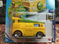 Машинка Mattel Hot Wheels 2021 C4982 Party Wagon Yellow #17, Александр П.