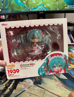 Фигурка ВОКАЛОИД: Мику Хацунэ 15-я годовщина / VOCALOID Miku Hatsune 15th Anniversary Nendoroid (10cm) 1939 #27, Вячеслав З.