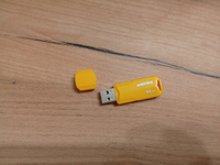 64 ГБ USB Флеш-накопитель usb Smartbuy CLUE, желтый #1, Шамурадов Максат