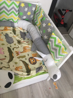 Бортик валик "Дракоша - Сережка" в детскую кроватку для новорожденного мальчика или девочки 220 см. Белый, серый #33, Ксения К.