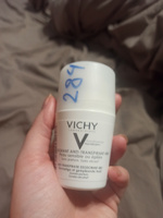 Vichy Шариковый дезодорант для чувствительной кожи с защитой 48 часов, роликовый антиперспирант от запаха пота для женщин и мужчин, 50 мл #76, Анна З.