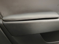 Дверные Подлокотники из экокожи на двери (Мягкие накладки) для Шкода Рапид, Фольцваген Поло 6 / Skoda Rapid 1-2 (2012-2022), Volkswagen Polo 6 (2020-2022) (Передние 2 шт) Чёрные #8, Дмитрий П.