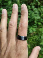 Кольцо черное унисекс, ширина 8 мм, размер 20 #35, Роман В.