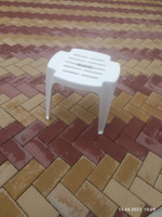Столик для шезлонгов, Италия, белый, пластиковый, стопируемый #4, Петлина Ольга