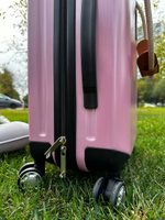 Чемодан Aksen на колесах М легкий из полипропилена, розовый чемодан женский для багажа, бесшумные колеса #44, Мирослава В.