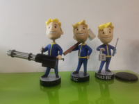 Фигурка: Fallout Vault Tec Big Guns (Тяжелое оружие) #34, Макс Нойманн