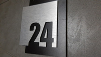 Цифры на дверь квартиры, табличка самоклеящаяся номер 24, 15х12см, царапанное серебро #4, Наталия Г.