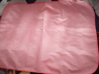Клеенка детская в кроватку 50*70 см (+/- 2 см) с окантовкой Чудо-чадо, КОЛ08-002, розовая / для новорожденных на кровать подкладная многоразовая #98, Ксюха К.